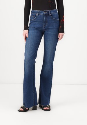 FAR - Flared Jeans - blue
