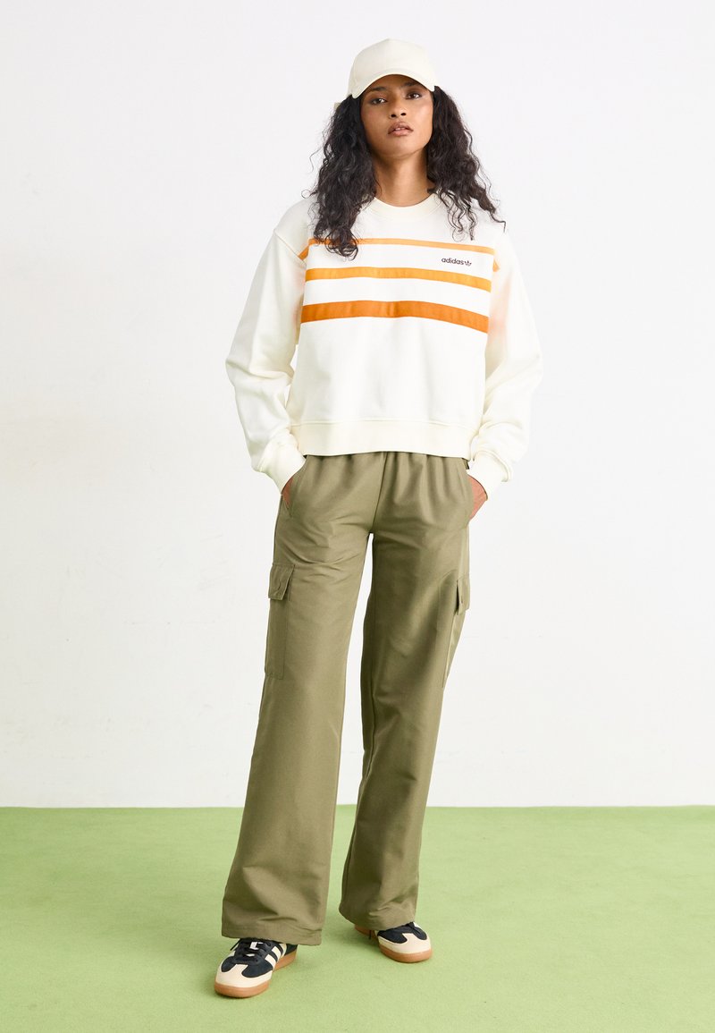 adidas Originals 80S - Sweatshirt - off white/orange/beige 