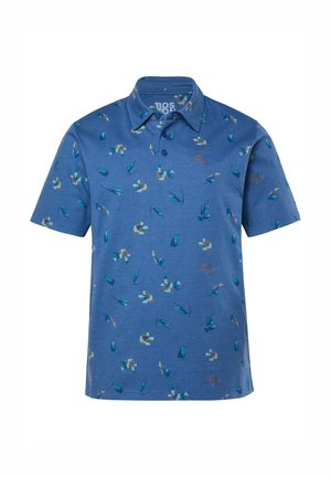 Blaues Poloshirt mit kurzen Ärmeln, Kragen und Knopfleiste, mit einem verstreuten Blumen- und Blättermuster in Grün, Weiß und Orange.