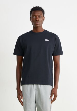 ATHLETICS 550 PATCH  - Basic póló - black