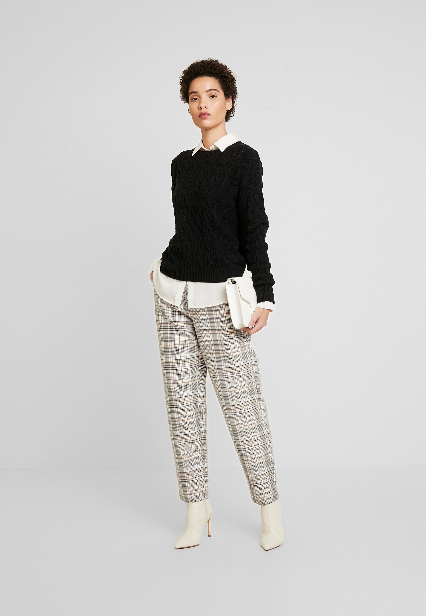 GAP CABLE CREW Strikkegenser true black Zalando.no GAP CABLE NECK - Strikkegenser - true black