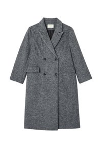 Manteau en mélange de laine grise, design croisé à double boutonnage, revers crantés, deux poches avant, tissu texturé et boutons noirs.