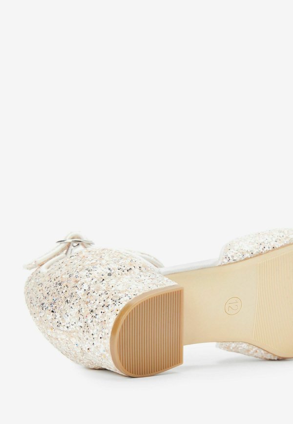 OCCASION HEEL SHOES – Riemchenballerina
