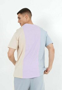 Sixth June TRICOLOR - T-shirt con stampa - muticolor