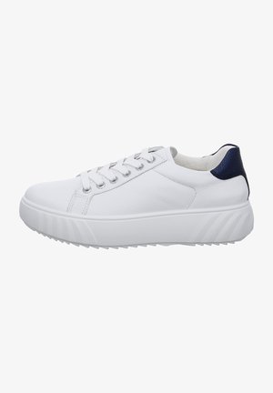 Zapatilla de piel blanca con un diseño texturizado, suela de goma gris, cordones grises y un acento en azul marino en el talón. Presenta costuras mínimas.