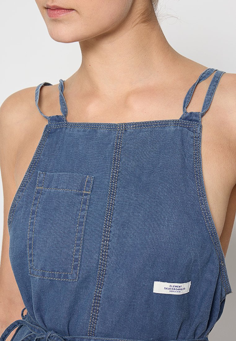 element denim dress Element PINAFORE - Denim dress - blue