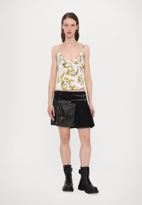 Versace Jeans Couture HAM - Top - white/gold
