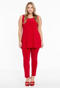 YOEK SLIM FIT - Pantalon classique - red