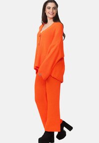 Elara SET - Vest - orange