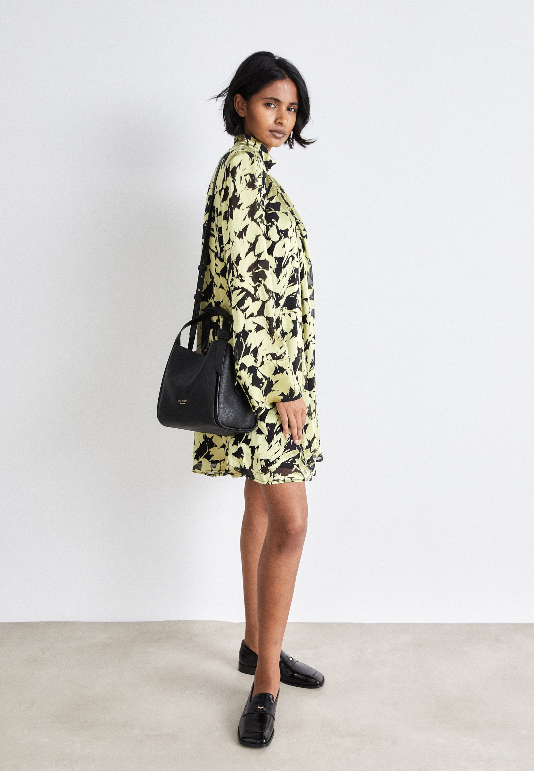 db5bbba25c144549825307fdb7e175