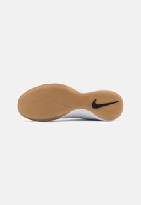 Nike Performance LUNAR GATO - Futbola zābaki iekštelpām - white/light brown
