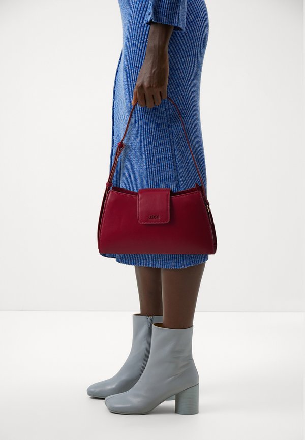 LEATHER - Handtasche