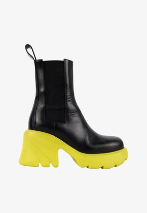 Bottega Veneta, Bottines à talons hauts - black