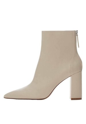 Decolleté - beige