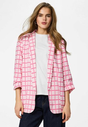 PCBOSELLA BLAZER - Kort kåpe / frakk - cloud dancer