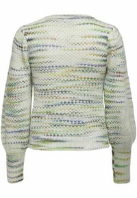 Pull blanc tricoté avec des rayures horizontales tachetées multicolores et des manches longues, vu de dos.