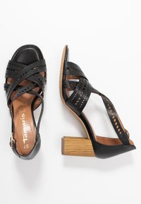 Tamaris Riemensandalette - black