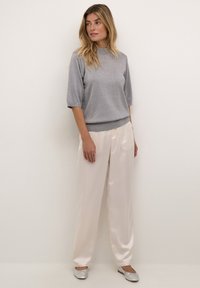 Cream SHIMRA - Tricou basic - grey sliver metallic