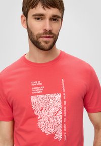 s.Oliver - T-shirt z nadrukiem