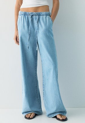 PULL&BEAR JOGGER - Blugi drepți - light-blue denim