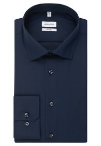 Marineblauw overhemd met een gestructureerde kraag, voorzijde met knoopsluiting en een contrasterend patroon aan de binnenkant van de kraag. Bevat knoopmanchetten en een gladde textuur.