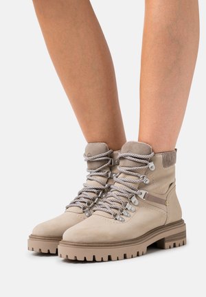 Winter boots - cashmere