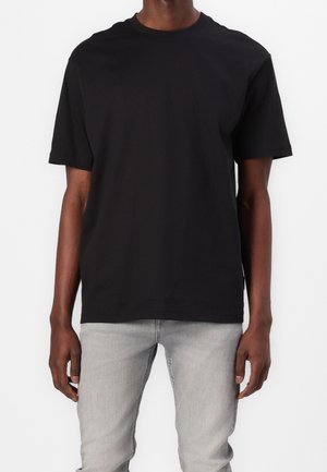T-Shirt basic - black