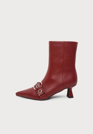 RAID, LILLEE - Bottines - cherry pu