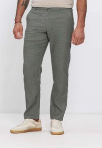 Unselected, open grey