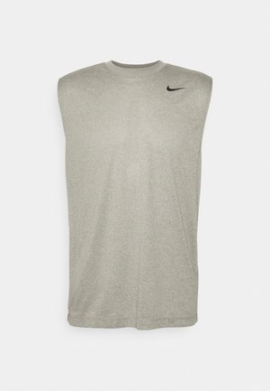 Nike Performance TEE RESET - Μπλούζα - tumbled grey/silver heather/black