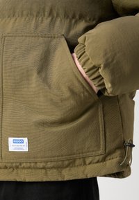 HUGO BROOKLIN Winter jacket - Zimní bunda - open green
