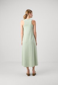 DRYKORN ELSANNE - Haljina od žerseja - green