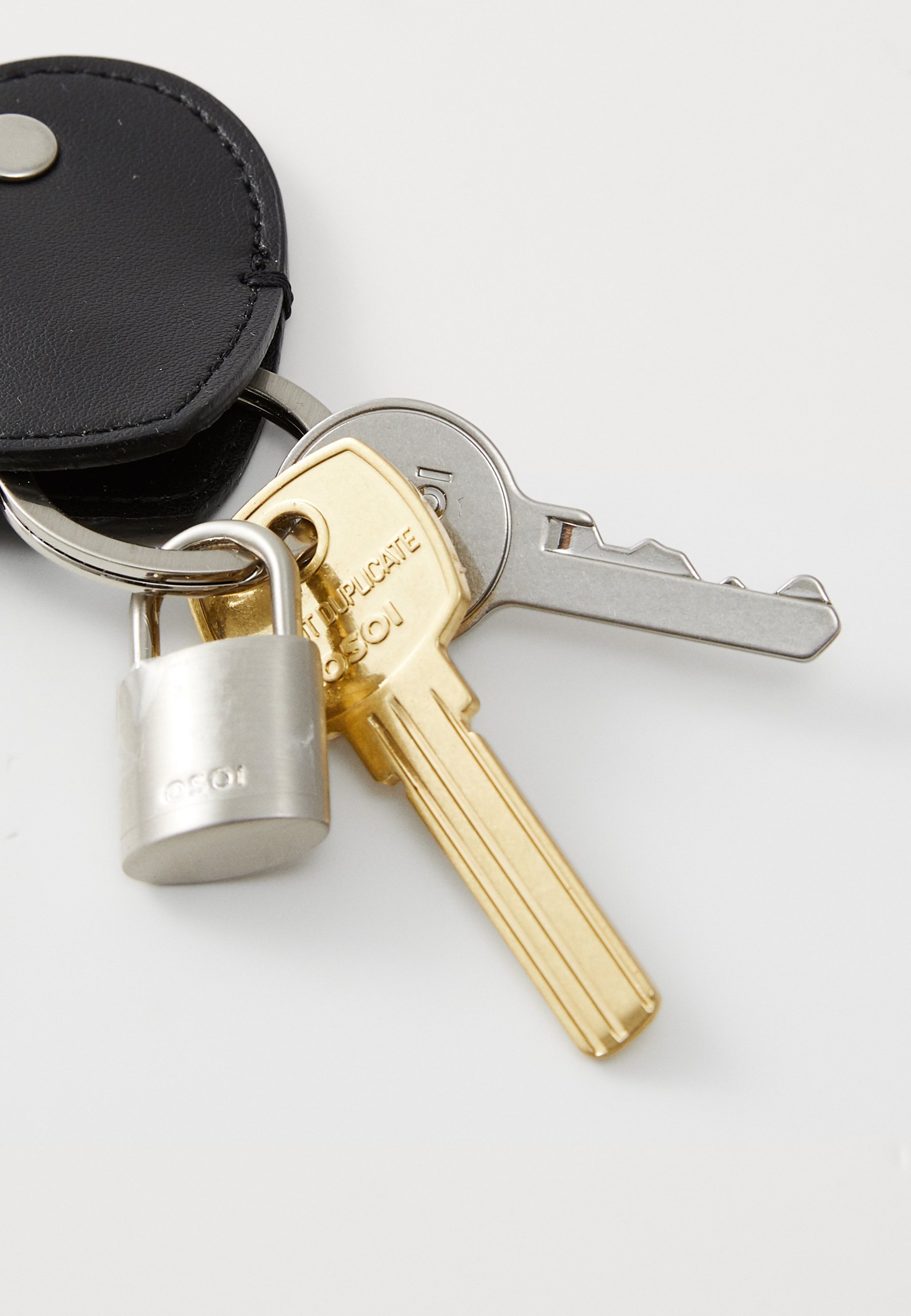 Osoi HEART FLAT KEY RING - Keyring - black - Zalando.co.uk