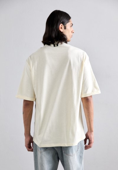Roberto Cavalli PAINTED ZEBRA COOL FIT - Print T-shirt - ivory