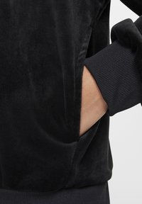 Nike Sportswear NSW PO COZY - Pulover s kapuco - black