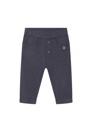 Pantaloni grigi in cotone per bambini piccoli con una morbida vita, due tasche frontali e chiusura con tre bottoni. Orli risvoltati e dettaglio di texture sottile.