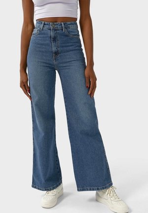 Stradivarius Jeans Bootcut - blue denim