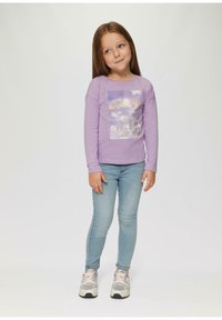 s.Oliver met glinsterende op de voorkant - Langarmshirt - lavendel