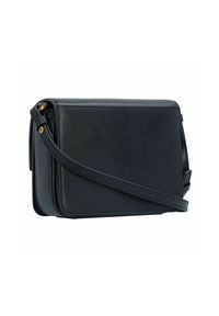 Borsa a tracolla in pelle nera con una texture liscia, forma rettangolare e tracolla regolabile. Dettagli in metallo dorato sul sistema di chiusura.