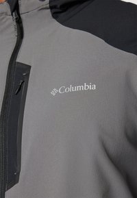 Columbia COLUMBIA TECH™ SOFTSHELL HOODIE - Softshell-jope - city grey/black