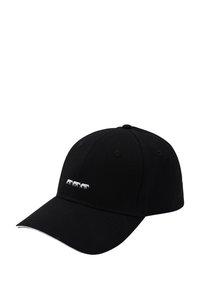Casquette noire avec une visière incurvée, fabriquée en coton. Présente trois vaches blanches brodées sur le devant et de subtils accents blancs le long de la visière.
