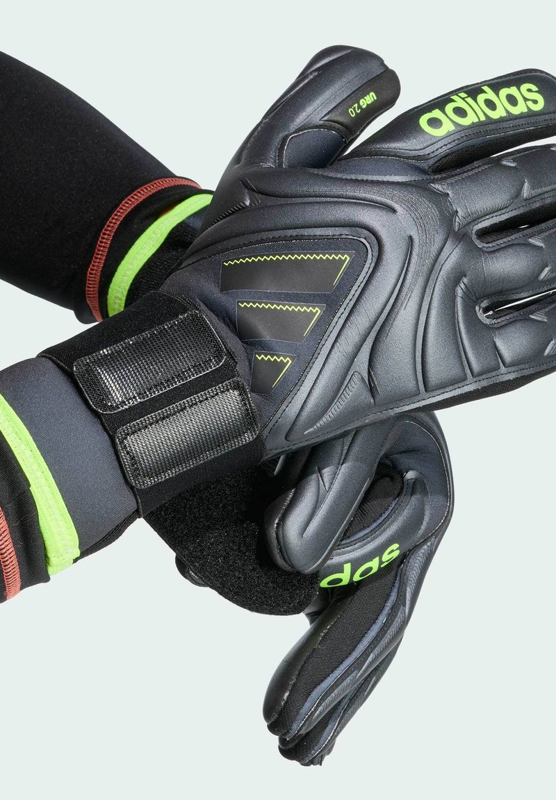 adidas Performance COPA GLOVE PRO Goalkeeping gloves black