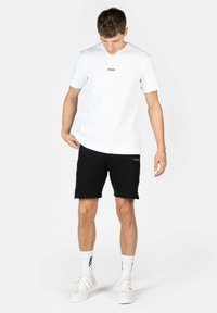 BALR. Q-SERIES REGULAR FIT - Polotričko - bright white