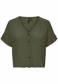 Blouse à manches courtes vert olive avec décolleté en V, quatre boutons sur le devant et bords de manches à volants, fabriquée en tissu léger.