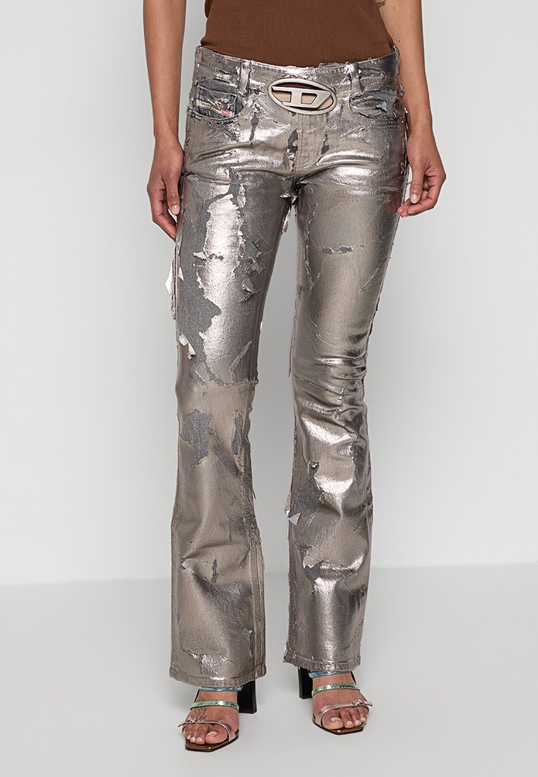 Diesel Bootcut jeans zilverkleurig Diesel Bootcut jeans zilverkleurig