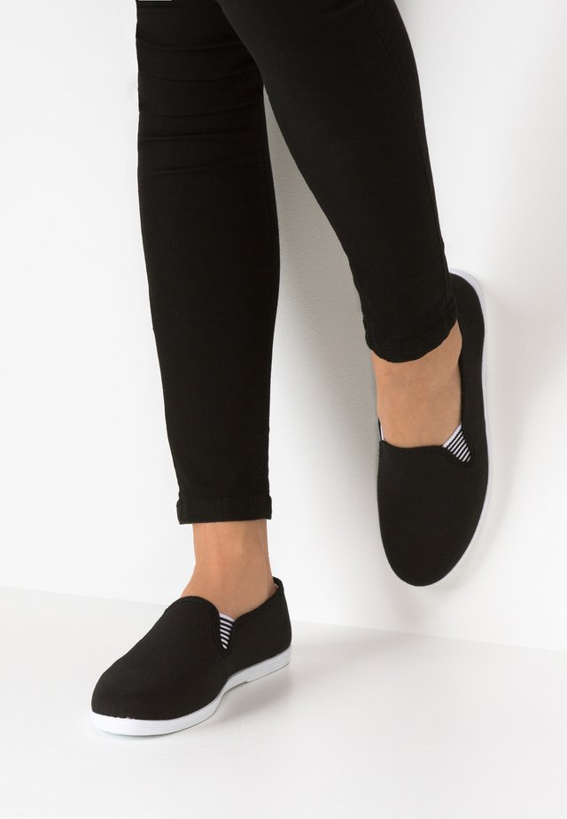 Slipper - black