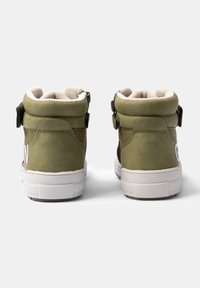 Bata Zapatillas altas - verde