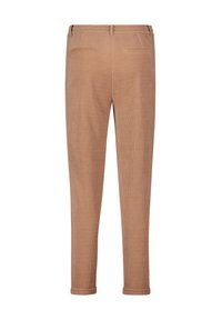 Bruine corduroy broek met een rechte snit, voorzien van twee achterzakken en opgerolde zomen. De textuur is geribbeld, wat visuele interesse toevoegt.