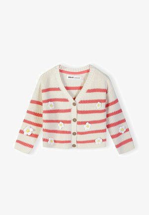 Cremefarbener Strickcardigan mit pinken horizontalen Streifen, braunen Knöpfen und weißen Blumenapplikationen auf Vorderseite und Ärmeln.