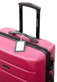 WITTCHEN MEDIUM SUITCASE WITH LUGGAGE TAG FROM ABS - Wheeled suitcase - pink